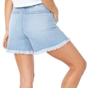 Celebrity Pink Women's Ultra Hi-Rise Paperbag Drawstring Denim Shorts